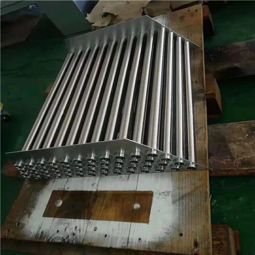 06不銹鋼管市場供應持續(xù)攀升上海尤為明顯