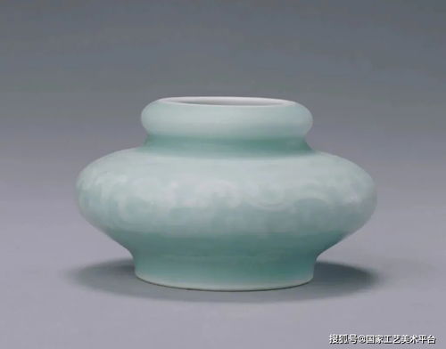 從工藝美術藏品看乾隆審美 是“土味”奢華，還是集大成的帝王氣象？